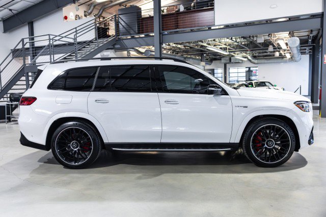 Used 2025 Mercedes-Benz GLS 63 AMG 4MATIC image 7