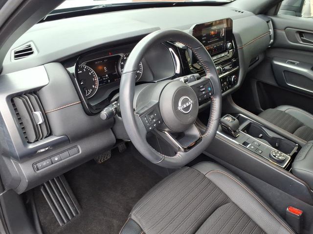 Used 2024 Nissan Pathfinder Rock Creek AWD/4WD image 3
