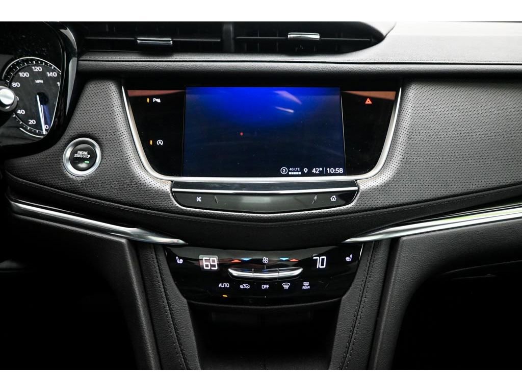 Certified 2022 Cadillac XT5 Premium Luxury image 15