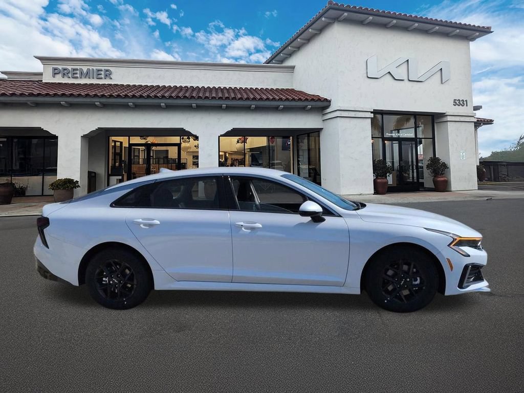 New 2026 Kia K5 LXS FWD image 9