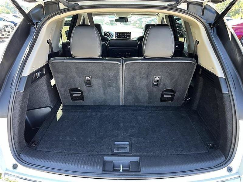 Used 2025 Acura MDX w/ Technology Package AWD/4WD image 46