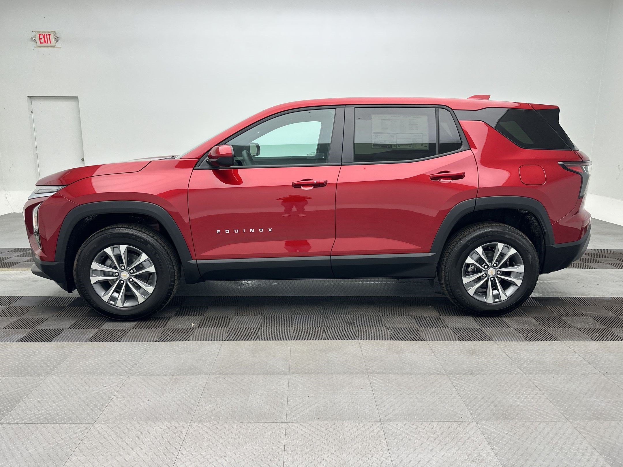 New 2027 Chevrolet Equinox LT AWD/4WD image 2