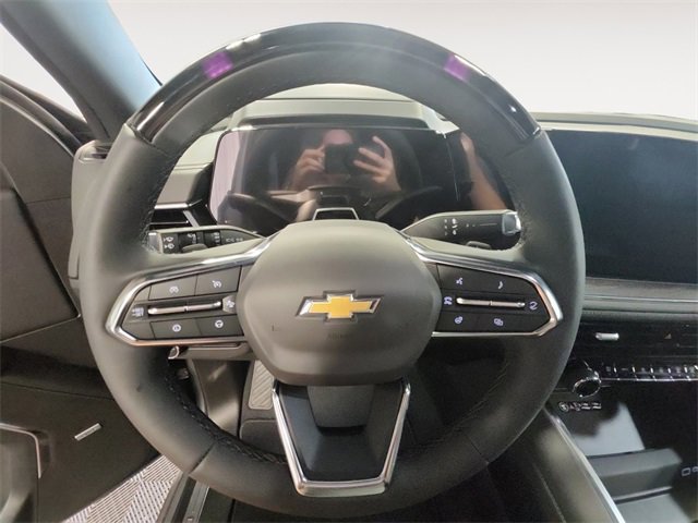 New 2025 Chevrolet Suburban LT w/ Advanced Technology Package image 12