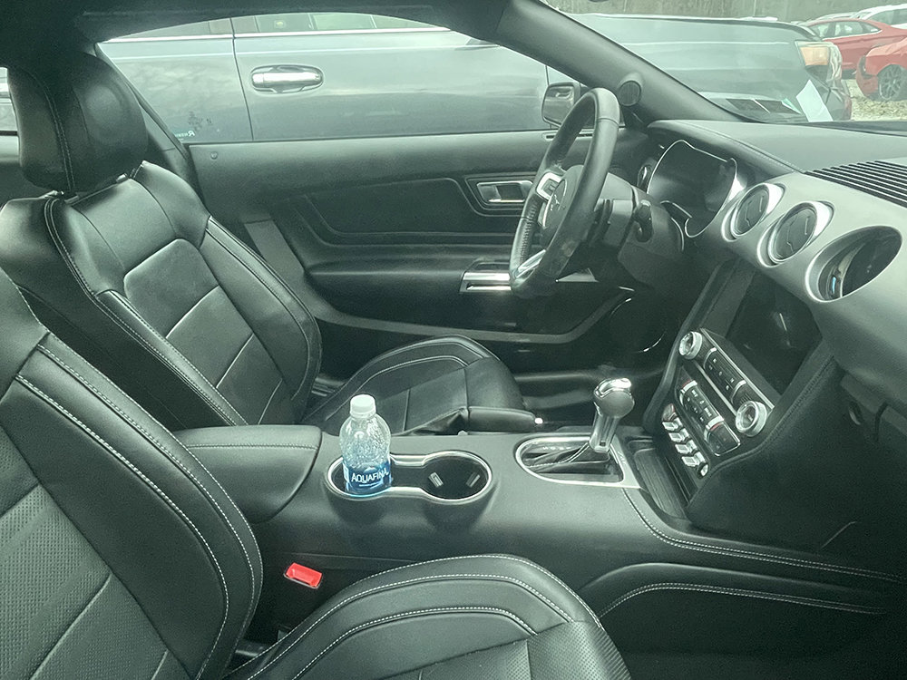 Used 2021 Ford Mustang Premium w/ Equipment Group 201A image 5