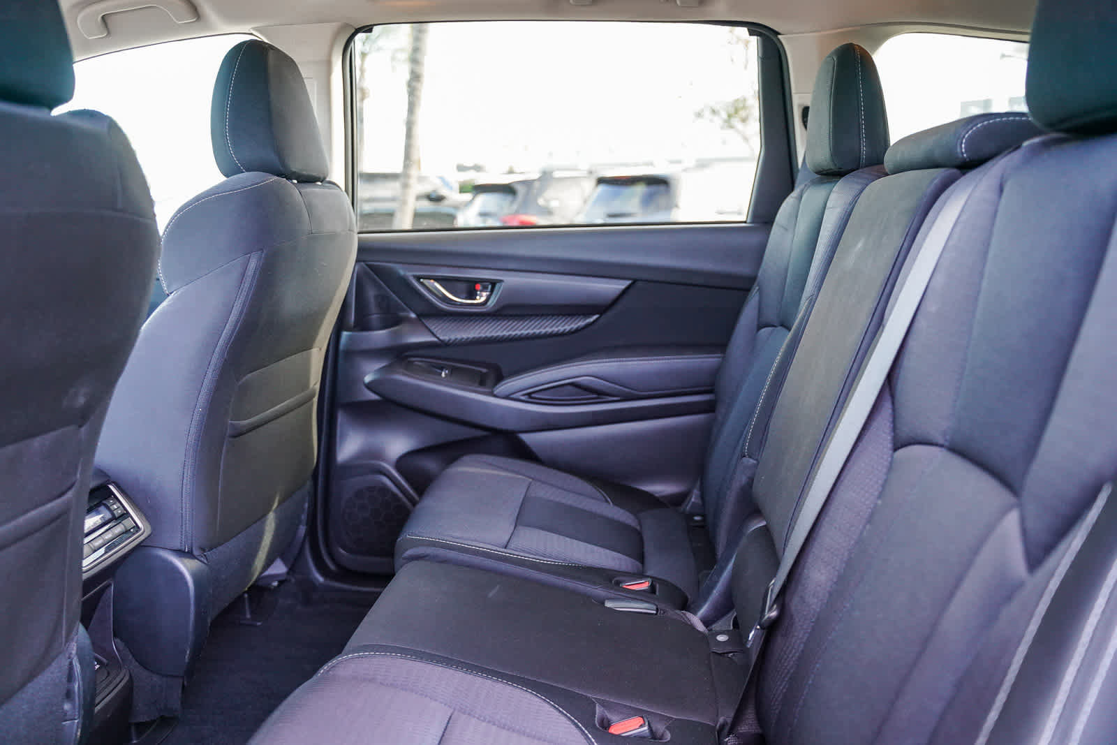 Used 2023 Subaru Ascent Premium w/ Convenience Package image 17