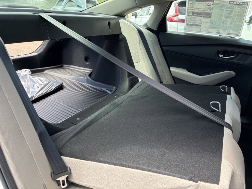 New 2025 Honda Accord SE image 24