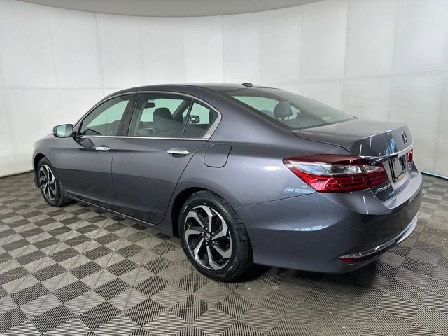 Used 2016 Honda Accord EX image 5