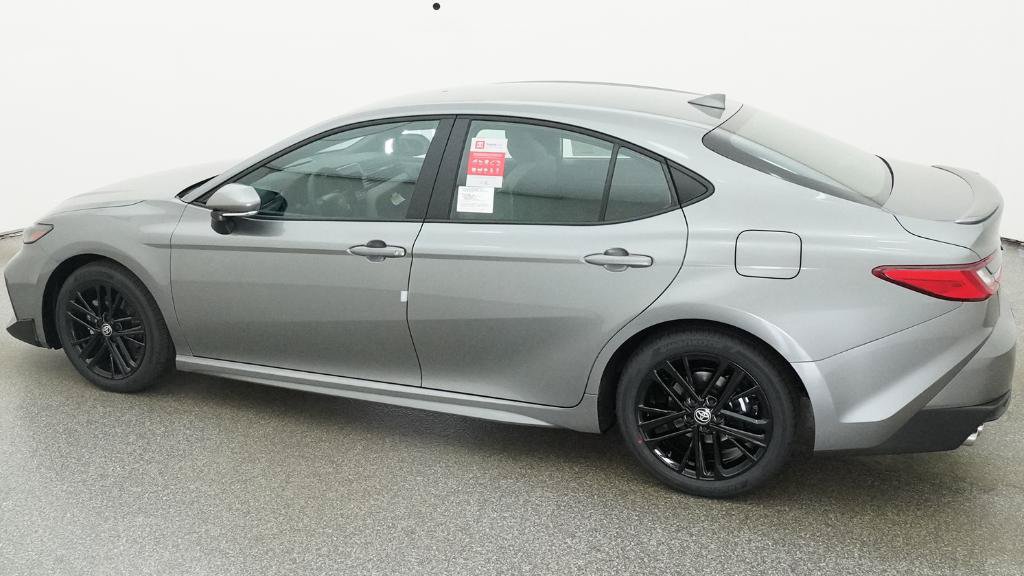 New 2026 Toyota Camry SE FWD image 7