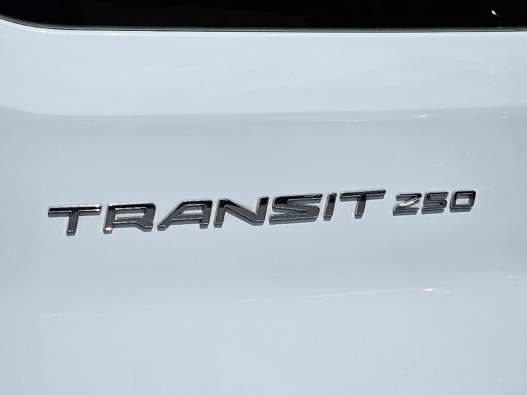 Used 2021 Ford Transit 250 Low Roof w/ Exterior Upgrade Package RWD image 16
