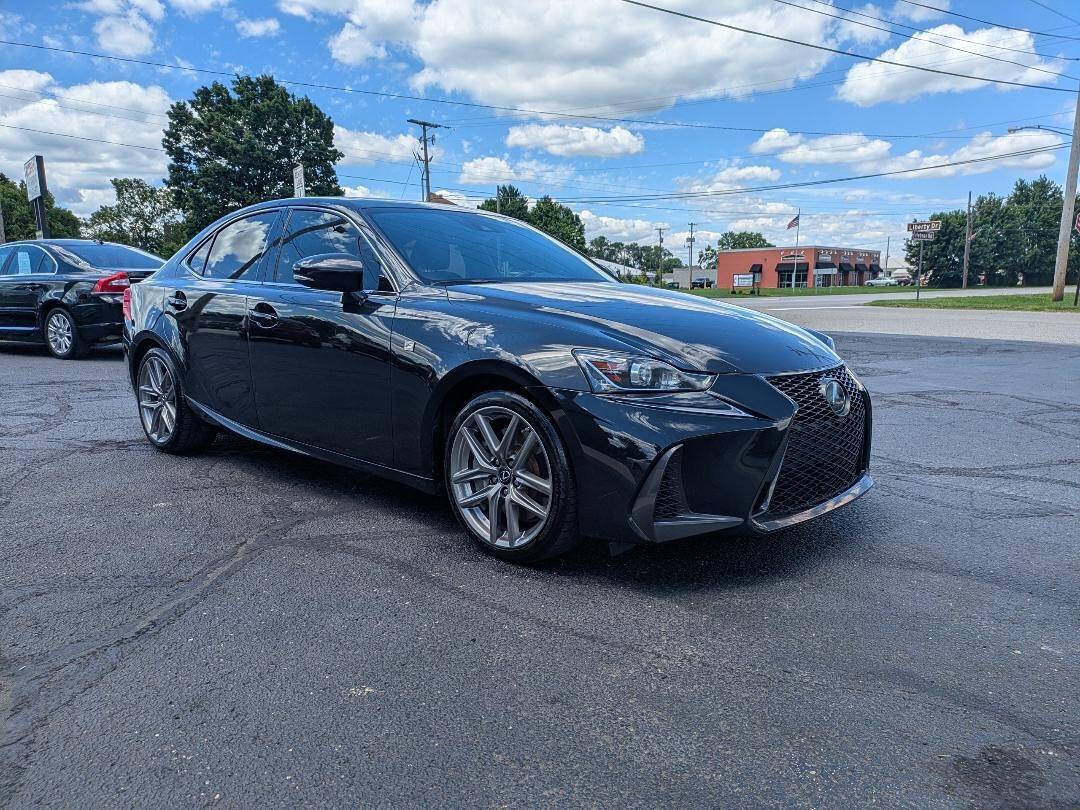 Used 2017 Lexus IS 300 F Sport w/ F Sport Package AWD/4WD image 4
