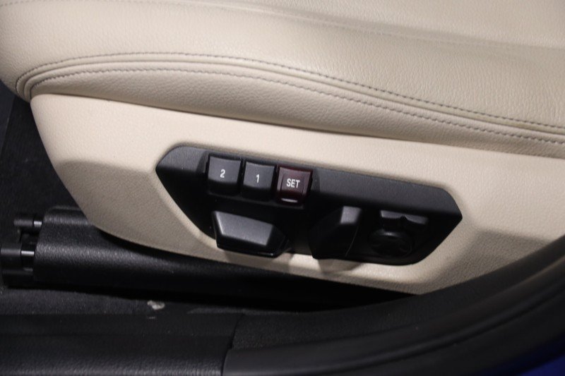 Used 2015 BMW 328i xDrive Sedan AWD/4WD image 65