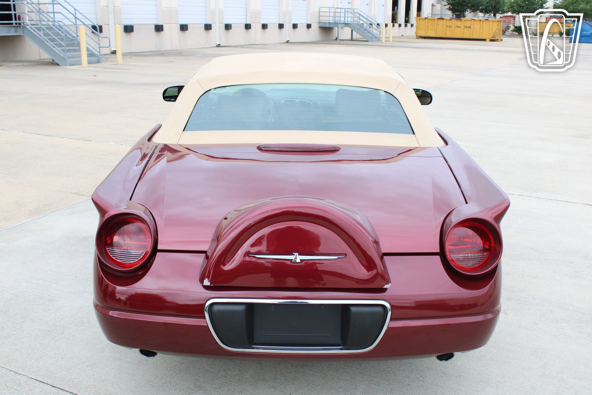 Used 2004 Ford Thunderbird RWD image 17