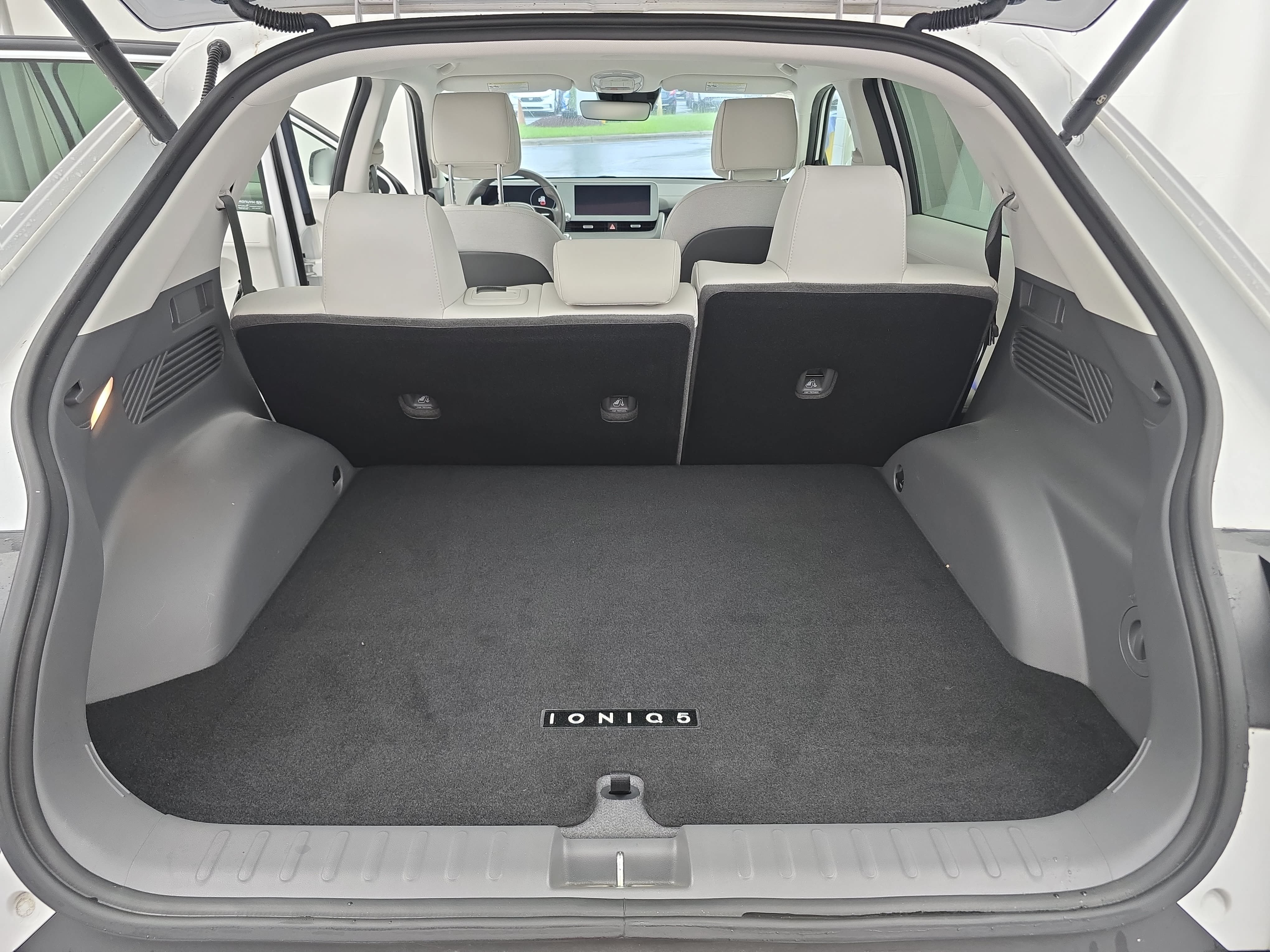Used 2023 Hyundai Ioniq 5 SEL AWD/4WD image 12