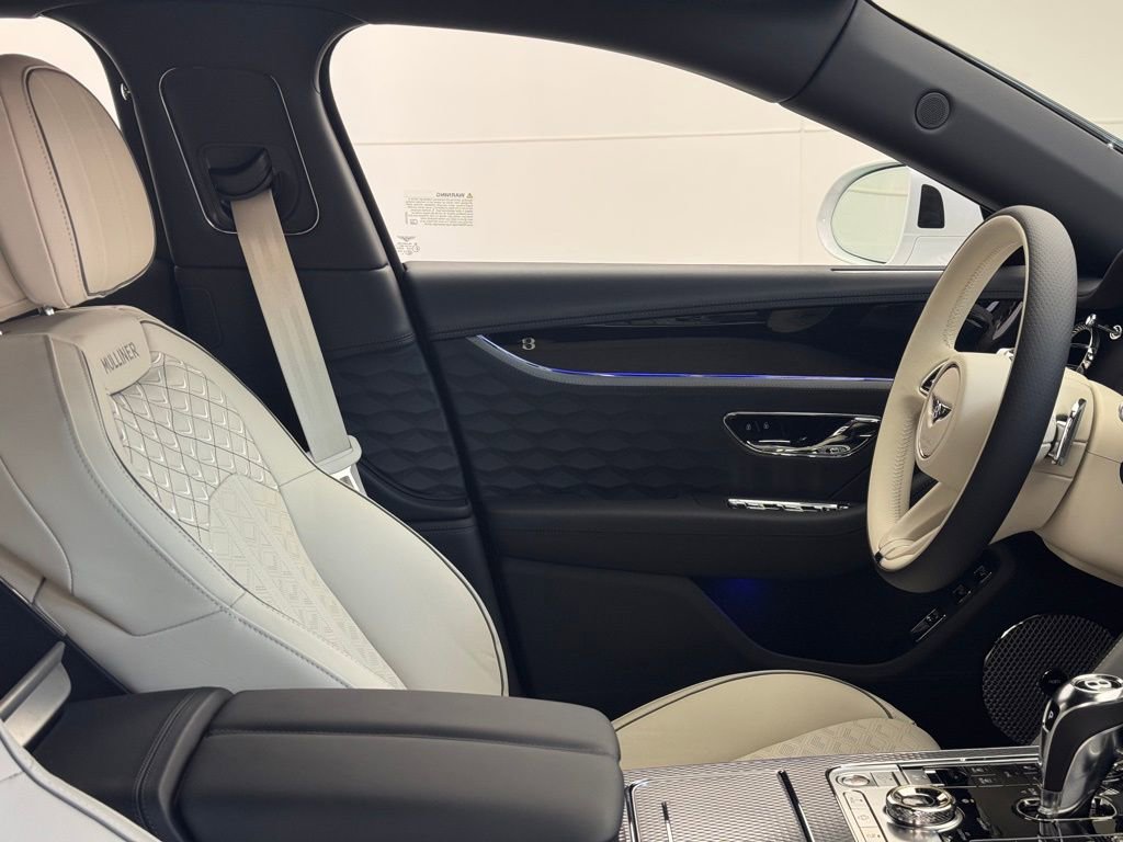 New 2026 Bentley Flying Spur Plug-In Hybrid image 62