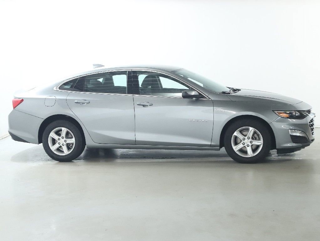 Used 2024 Chevrolet Malibu LT image 11