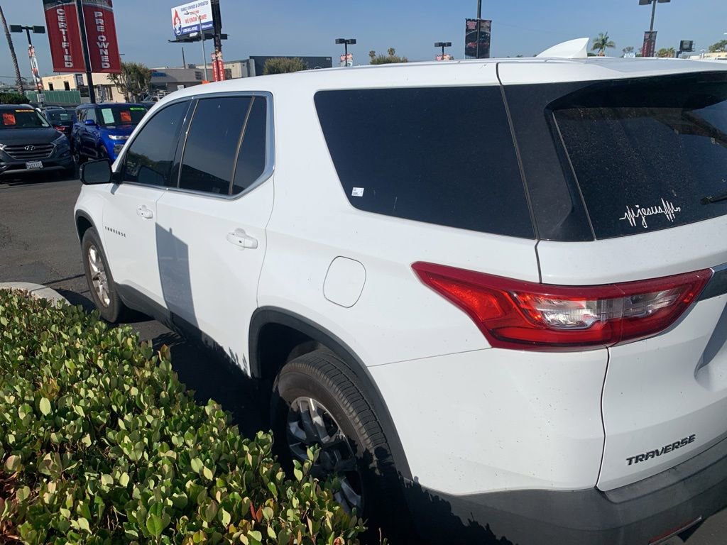 Used 2020 Chevrolet Traverse LS FWD image 7
