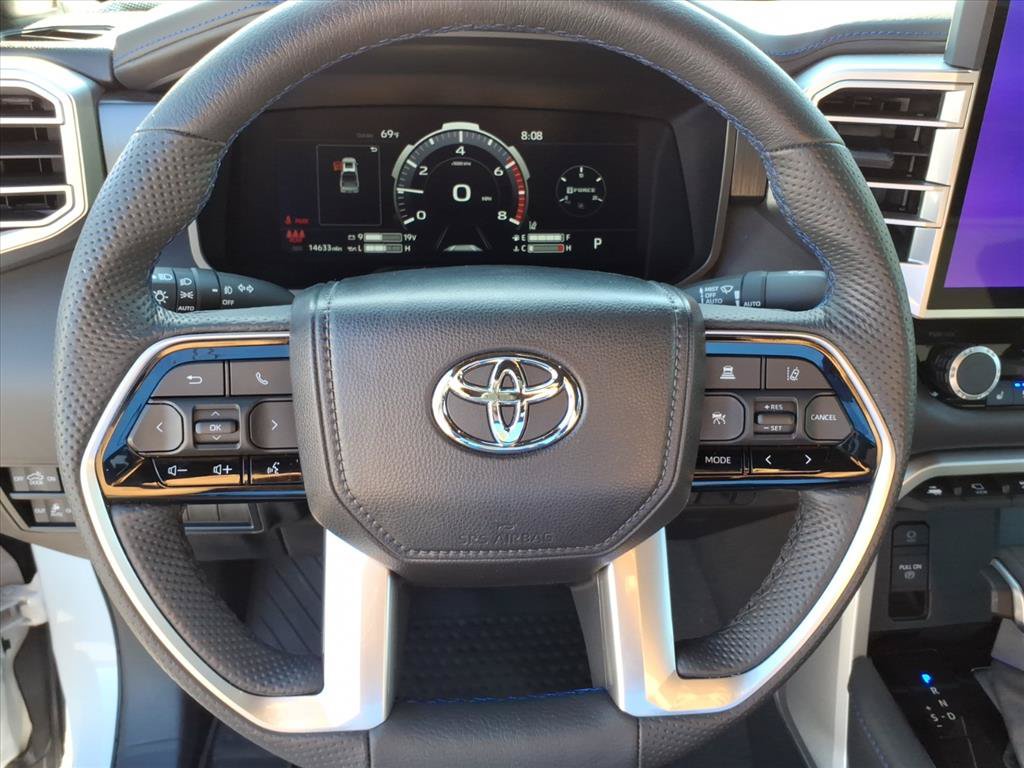 Used 2025 Toyota Tundra Platinum AWD/4WD image 29