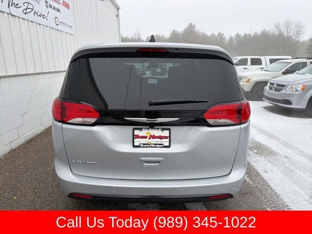 New 2026 Chrysler Voyager LX FWD image 8
