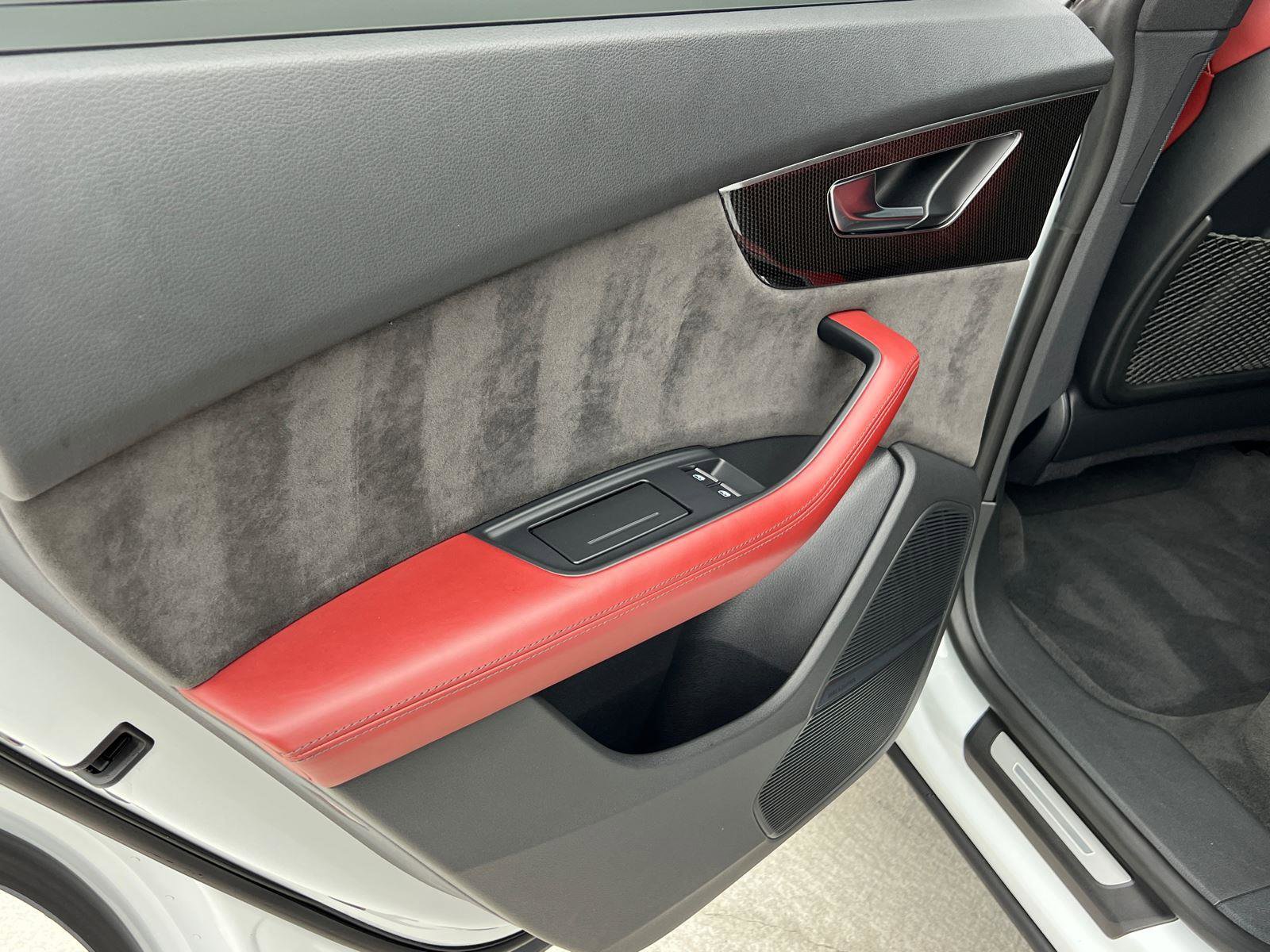 Used 2021 Audi SQ8 Prestige w/ Prestige Package image 22