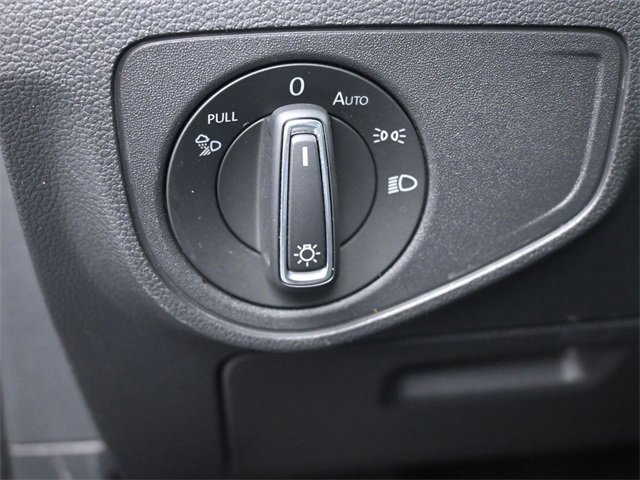 Used 2023 Volkswagen Atlas SE image 21