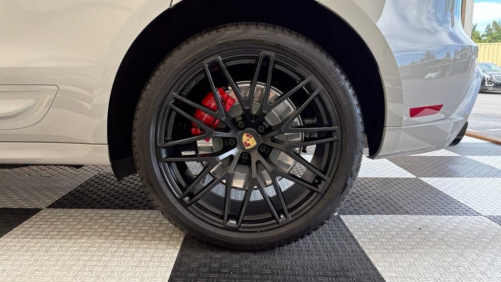 Used 2023 Porsche Macan GTS AWD/4WD image 13