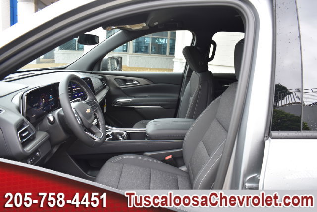 New 2027 Chevrolet Traverse LT FWD image 16