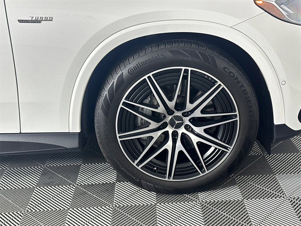 Certified 2024 Mercedes-Benz GLC 43 AMG 4MATIC image 13