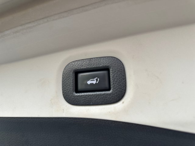 Used 2020 Nissan Rogue SV AWD/4WD image 29