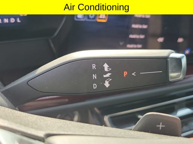 Used 2024 Chevrolet Traverse RS AWD/4WD image 18