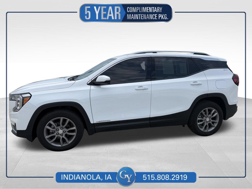 Used 2024 GMC Terrain SLT