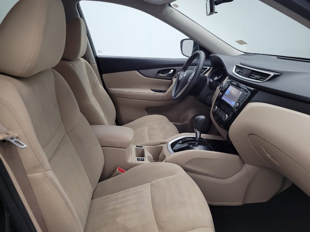 Used 2016 Nissan Rogue SV w/ SV Premium Package FWD image 21
