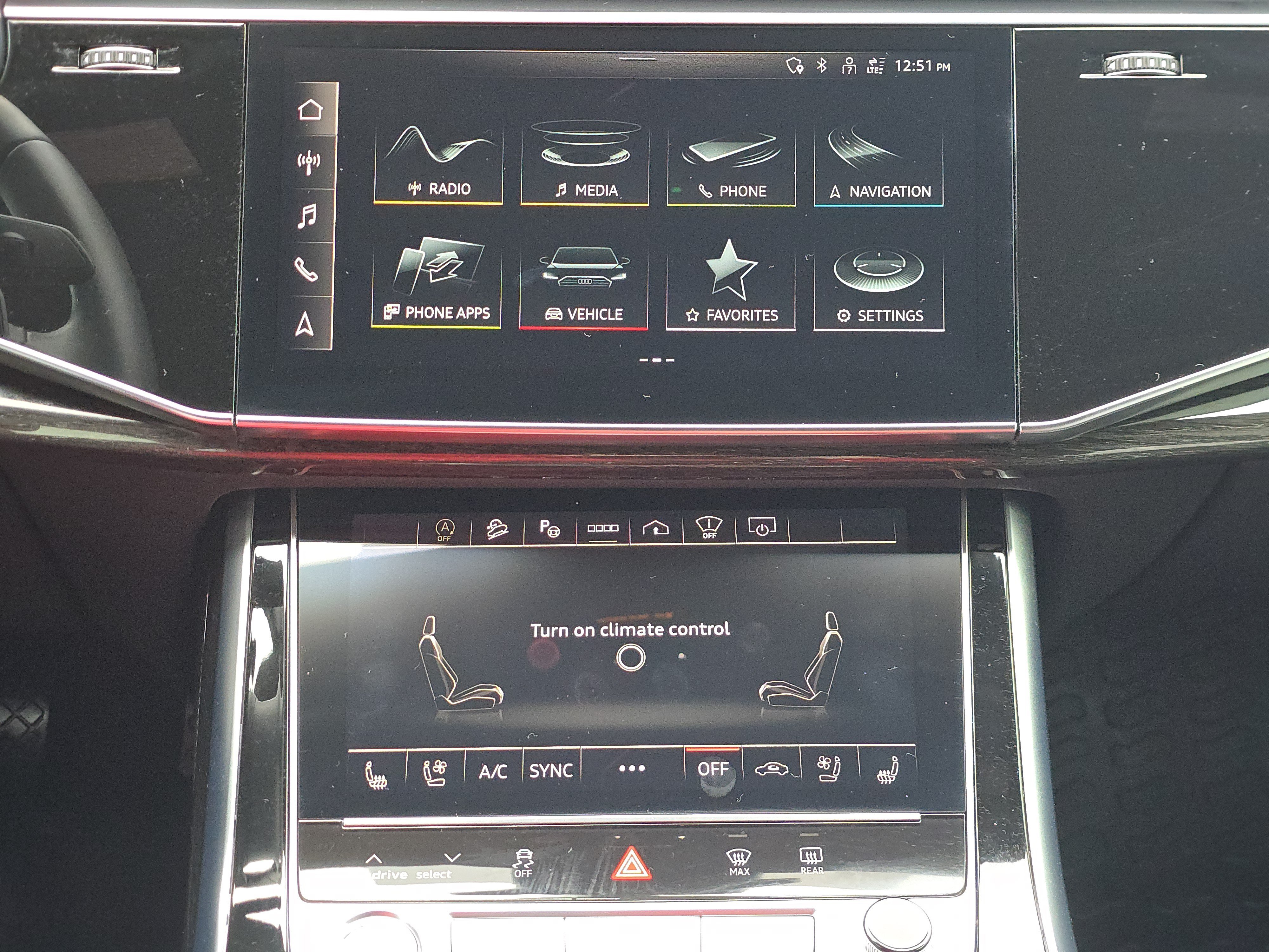 Certified 2023 Audi Q7 3.0T Prestige w/ Prestige Package AWD/4WD image 26