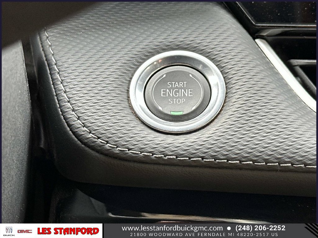 Used 2026 Chevrolet Equinox LT FWD image 28