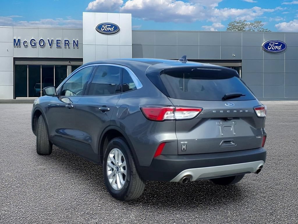 Used 2022 Ford Escape SE w/ Cold Weather Package AWD/4WD image 8