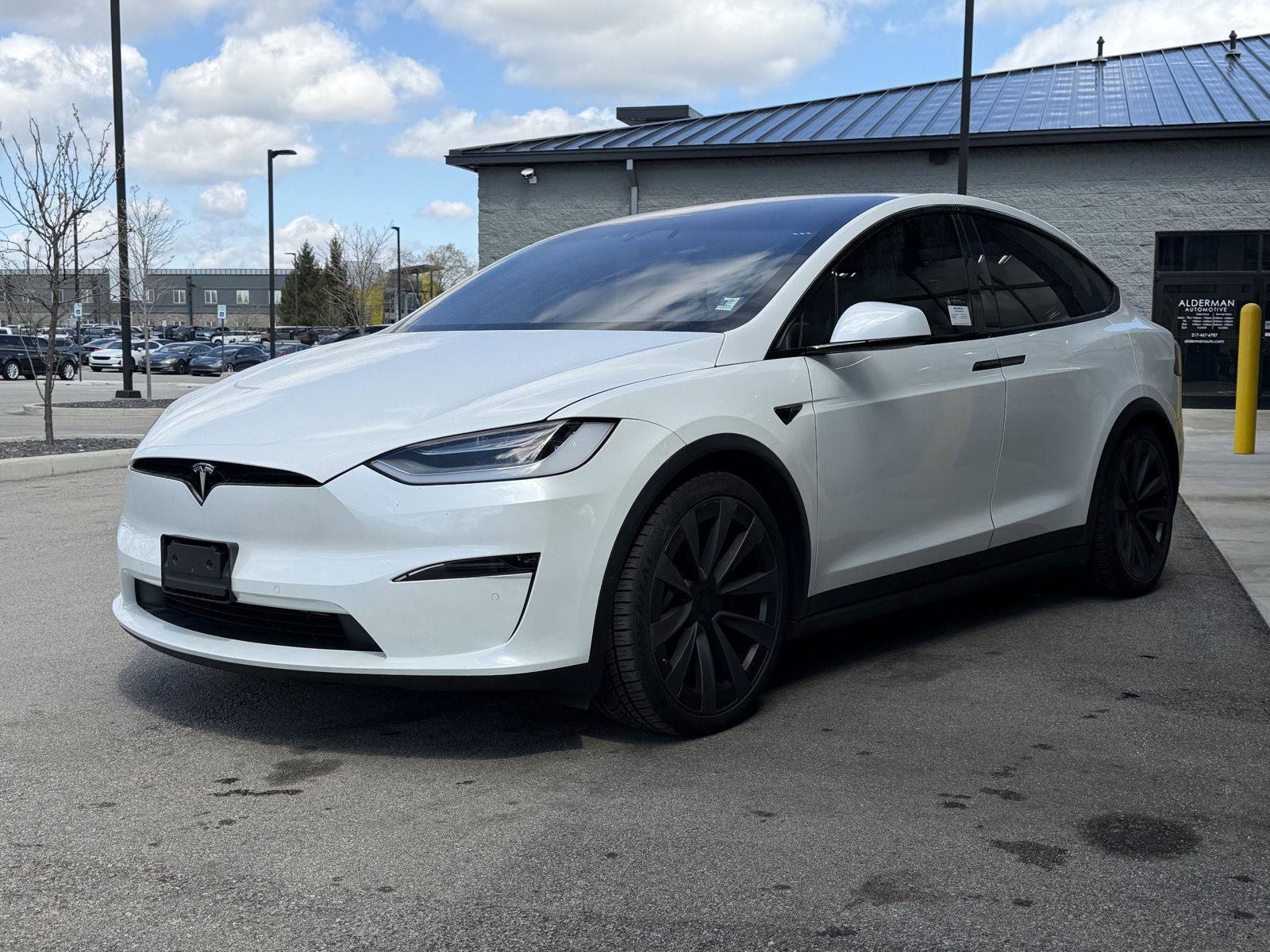 Used 2022 Tesla Model X Plaid image 7