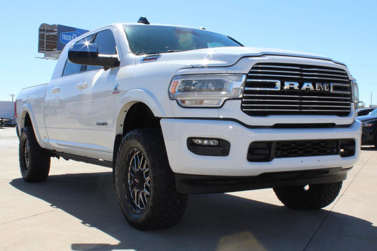 Used 2022 RAM 3500 Laramie image 92