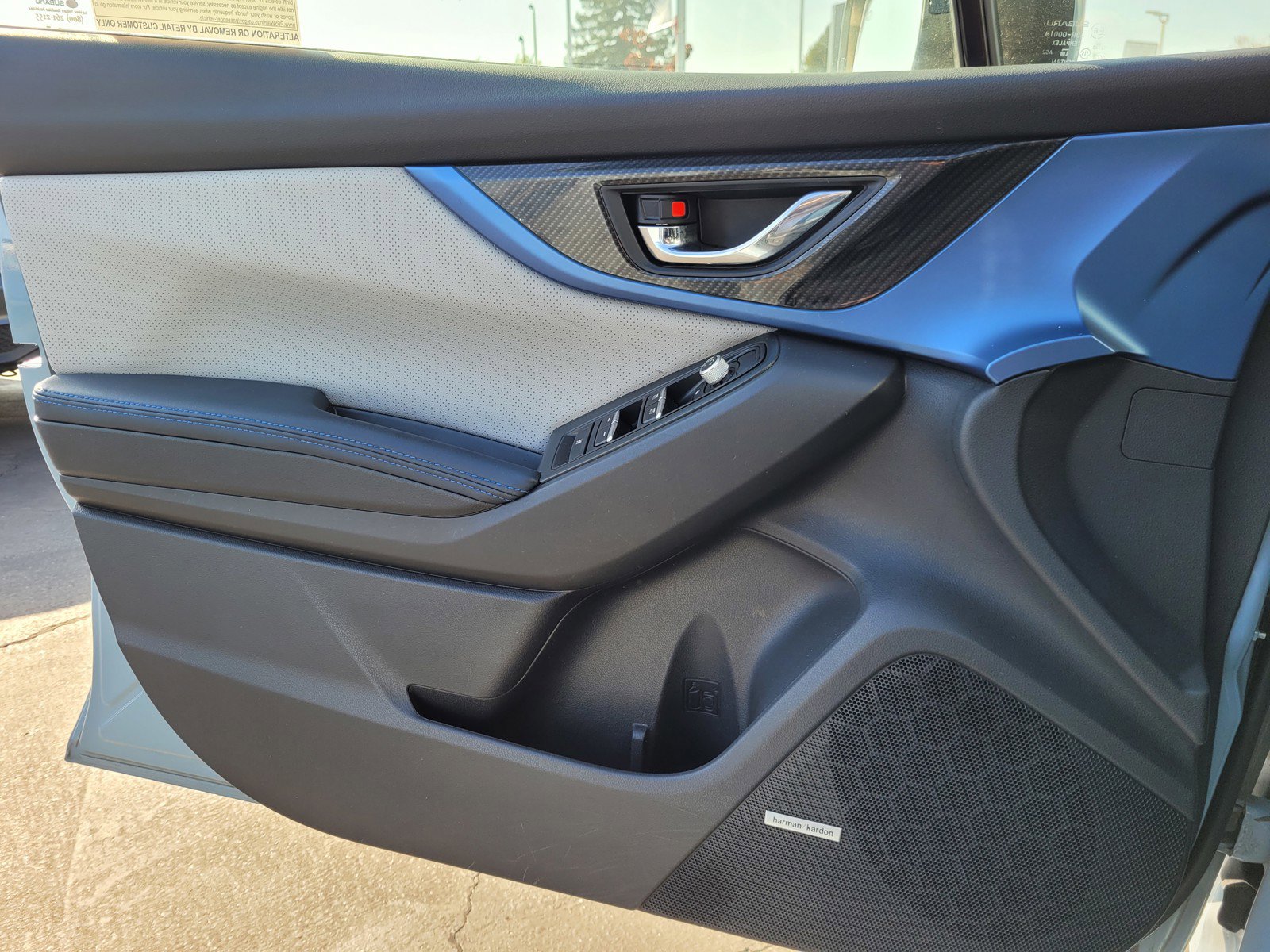 Used 2019 Subaru Crosstrek Hybrid w/ Moonroof Package w/Navigation image 24