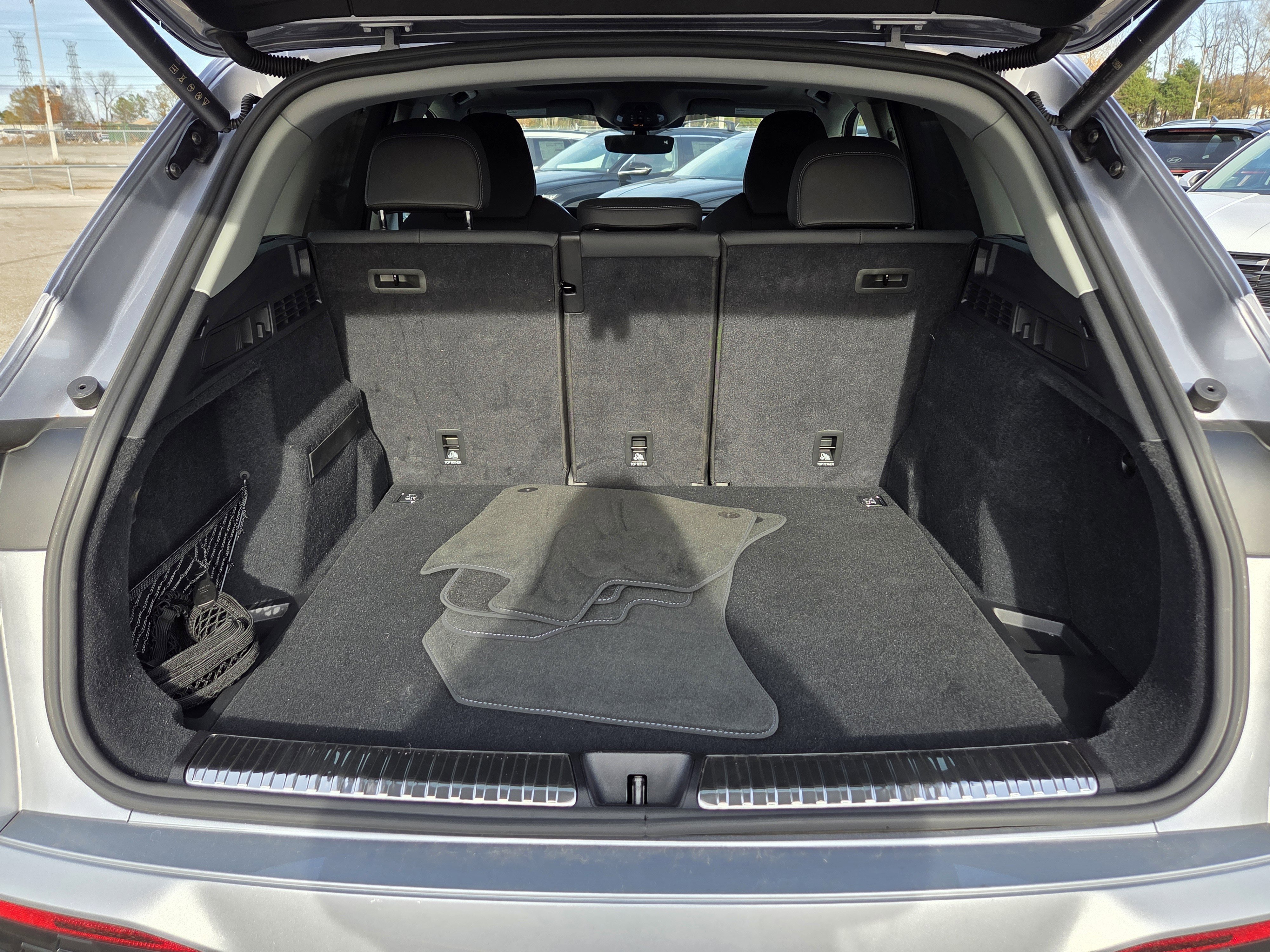 Used 2025 Audi Q5 Premium Plus w/ Premium Plus image 8