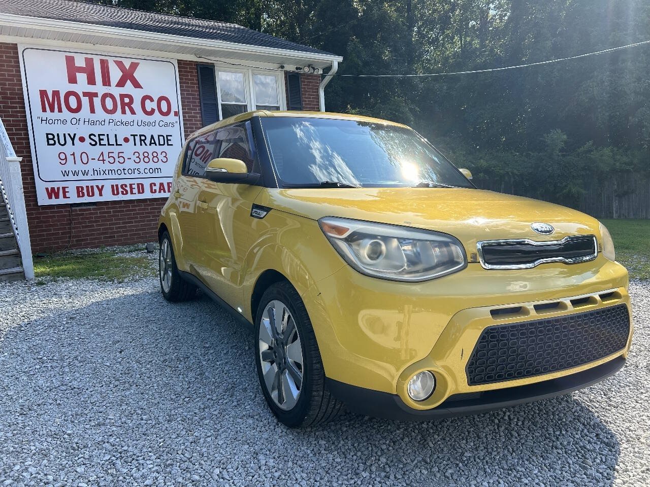 Used 2014 Kia Soul ! FWD image 7