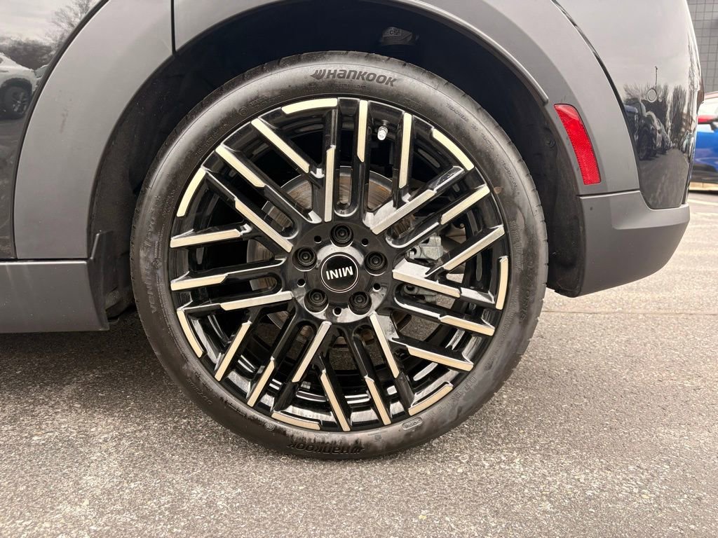 Used 2025 MINI Cooper S image 9