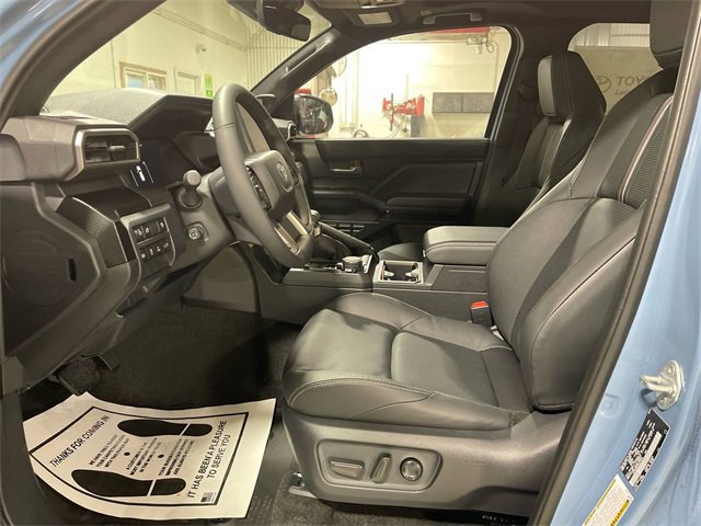 New 2025 Toyota 4Runner Limited image 11