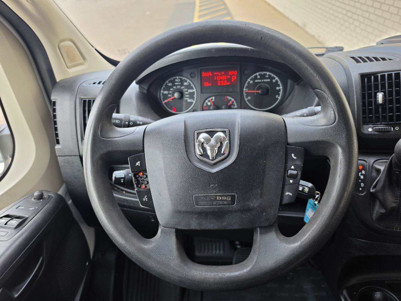 Used 2018 RAM ProMaster 1500 FWD image 16