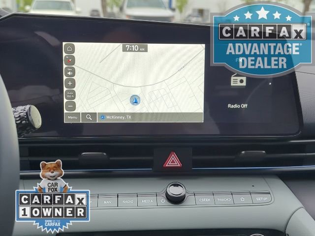 Used 2024 Hyundai Elantra Limited image 8