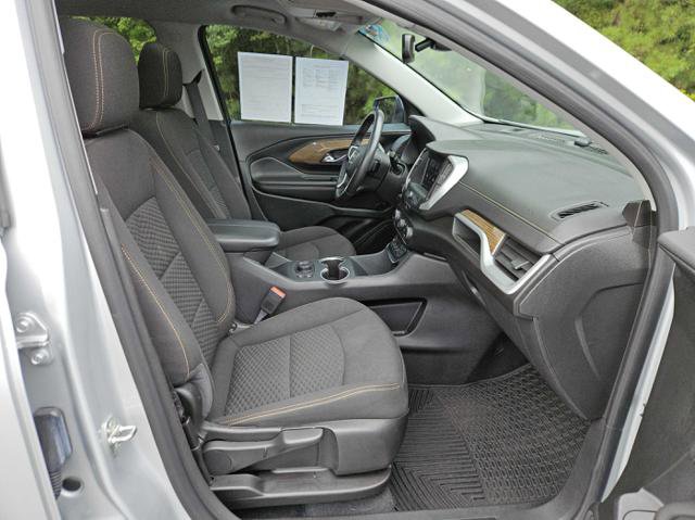 Used 2021 GMC Terrain SLE w/ Driver Convenience Package image 31