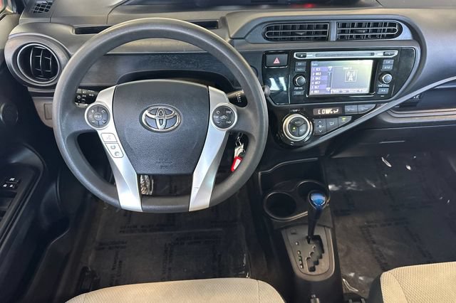 Used 2016 Toyota Prius C One FWD image 18