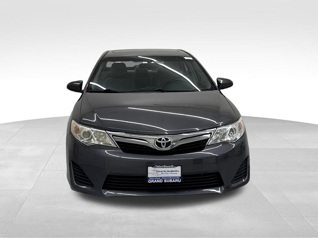 Used 2012 Toyota Camry LE FWD image 8