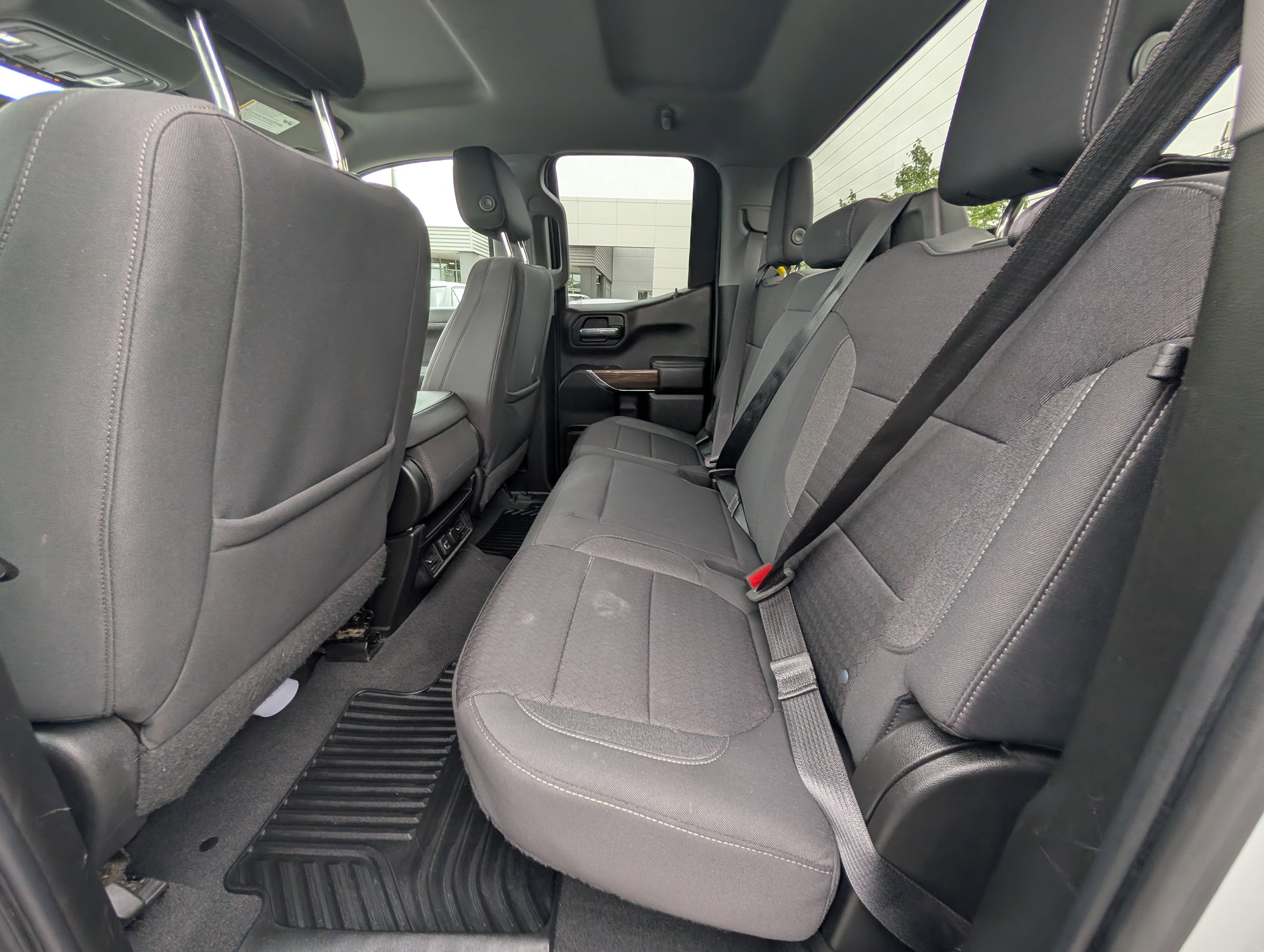 Used 2022 Chevrolet Silverado 1500 RST AWD/4WD image 13