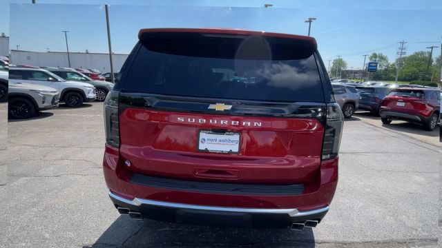 New 2026 Chevrolet Suburban High Country AWD/4WD image 9