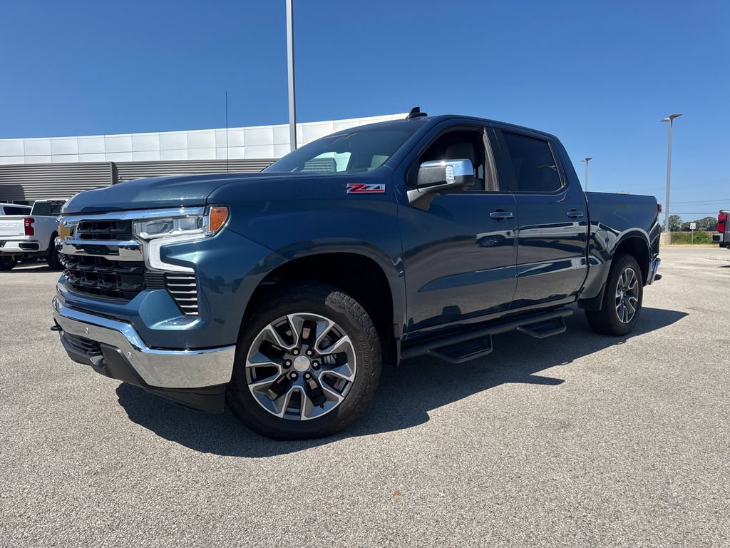Used 2024 Chevrolet Silverado 1500 LT