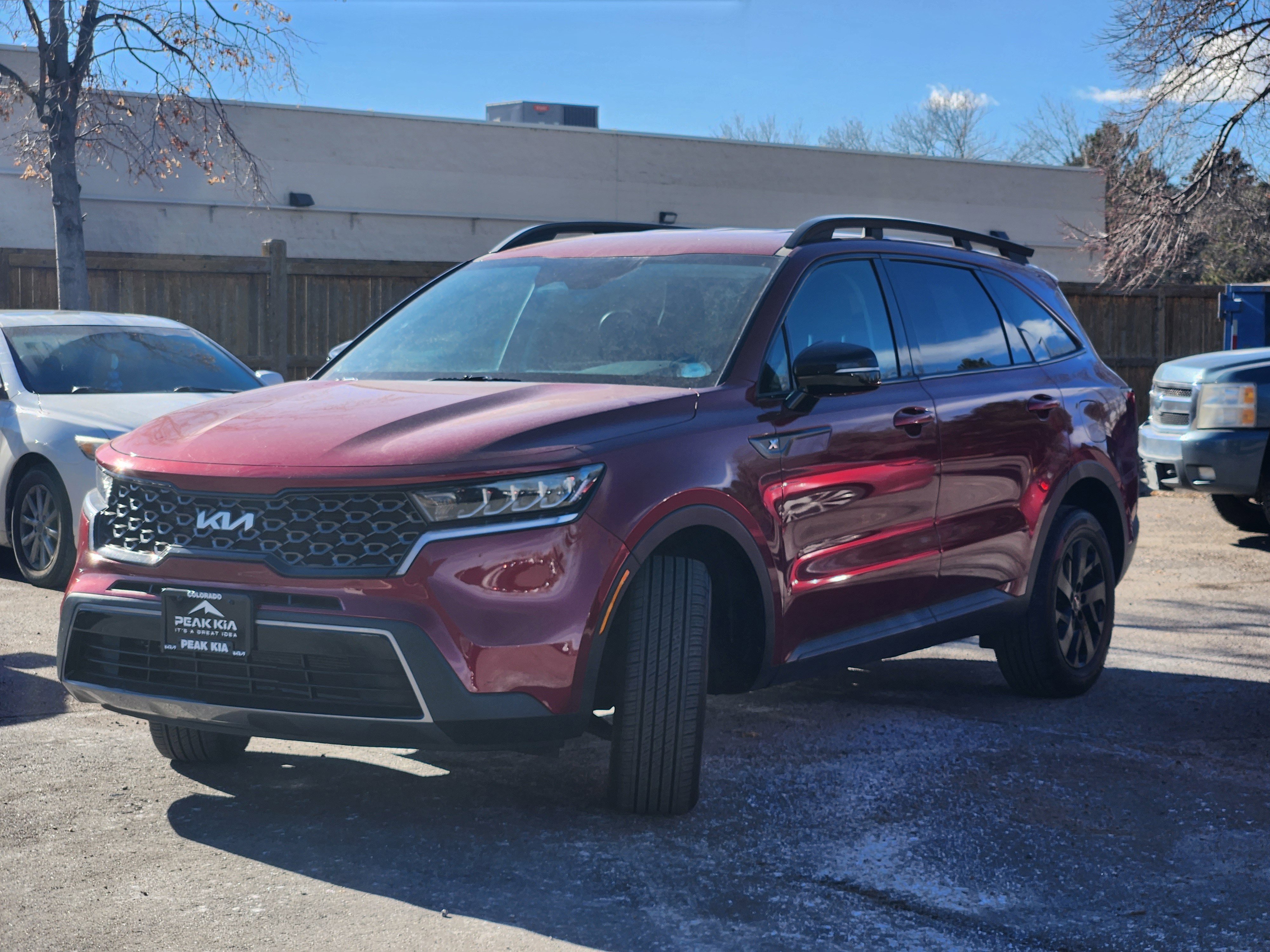 Used 2023 Kia Sorento S image 4